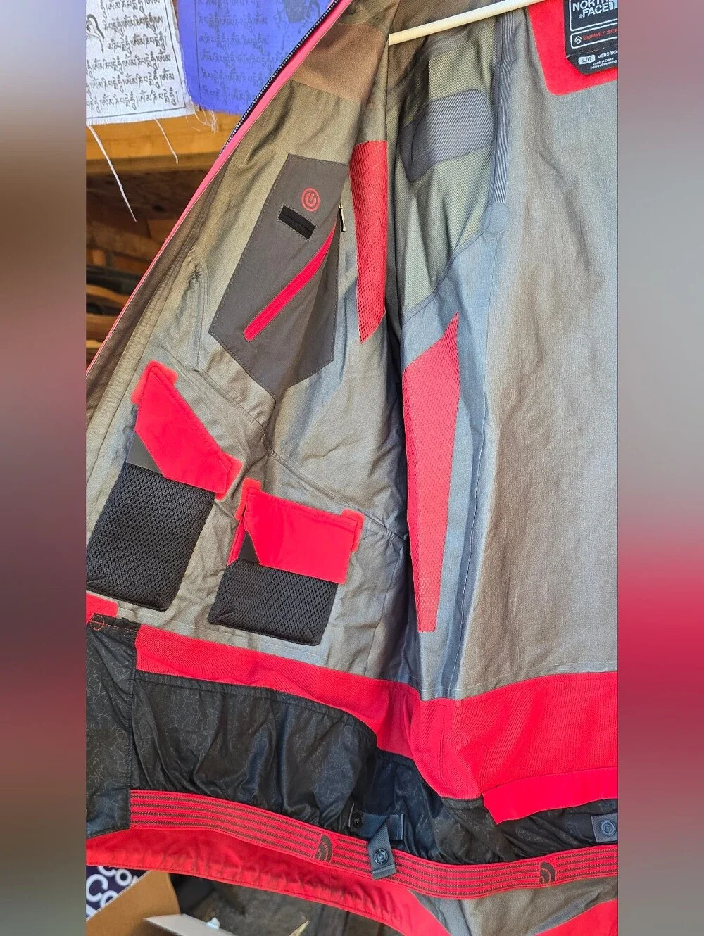 The North Face Summit Series Gortex Pro Shell Men's Large